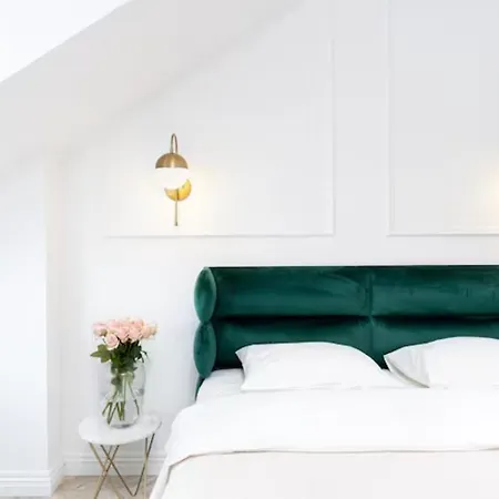 Florianska Old Town Apartman *